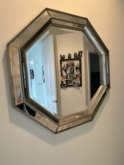Beautiful wall mirror