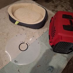 Dog Crates/pens/beds/carriers