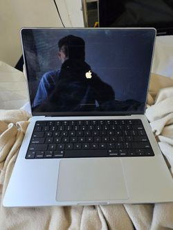 MacBook 2021