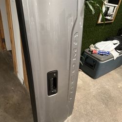 Silver Tacoma Tailgate 