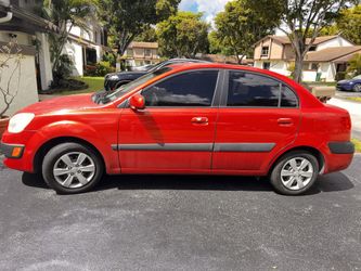 Great Condition -Kia Río 2008