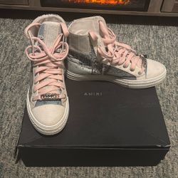 AMIRI BANDANA RECONSTRUCT SUNSETS LIGHT BLUE