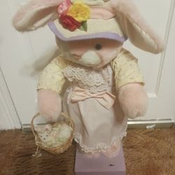 Musical Easter Bunny 