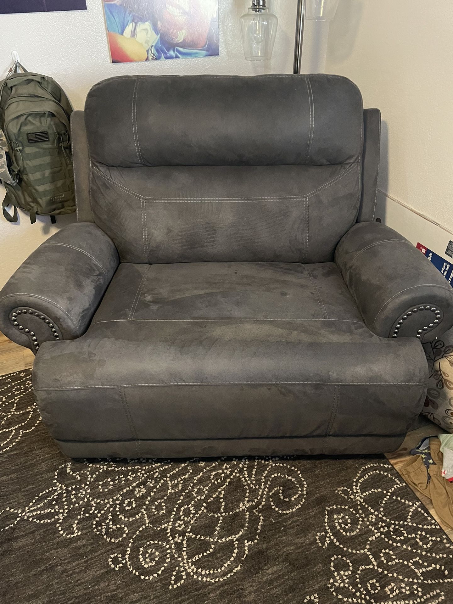 Sofa/Recliner For Sale!