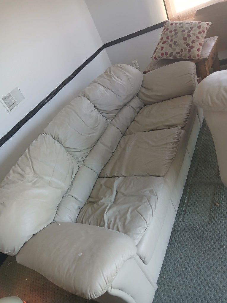 3 Piece Couch Set