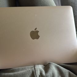 Apple Mac book  2015  5th gen