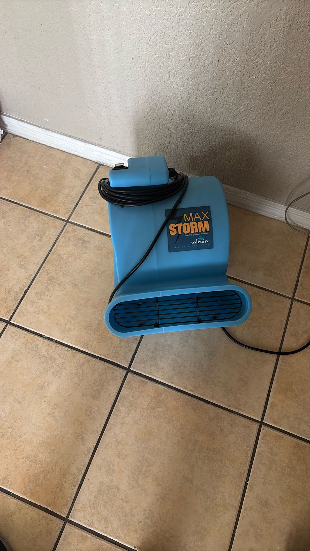 Max Storm Air Mover