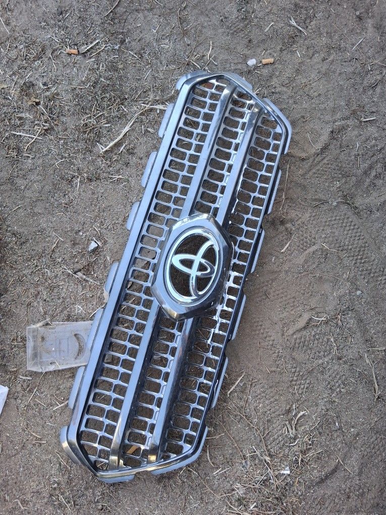 Toyota Tacoma Grill