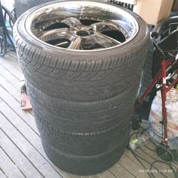 Set  22x8. 5 + 9.5  Wheels Rims With Tires 