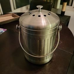 Kitchen Compost Bucket