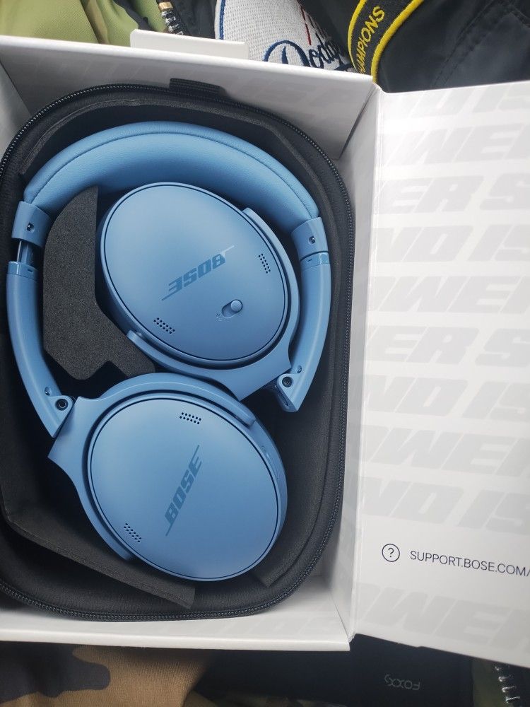 Bose Quiet Comfort Headphones