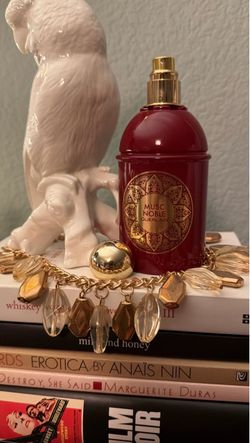Guerlain Musc Noble Perfume Spray