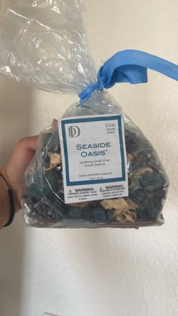 Blue potpourri