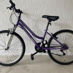 The Roadmaster Granite Peak 24" Mountain Bike