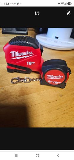 Milwaukee 16FT Tape Measure with 6FT Keychain