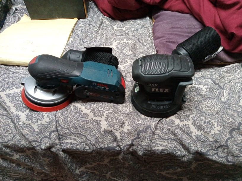 Bosch Palm Sander With Battery 18 Volt Retails For $195 Before Tax Selling Both Of These For $150 The Other One Is A Flex 24 Volt No Battery