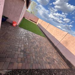 Paver Turf And Travertine 
