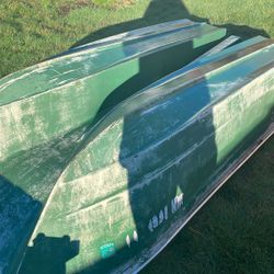 10’ Sorensen Fiberglass Boat