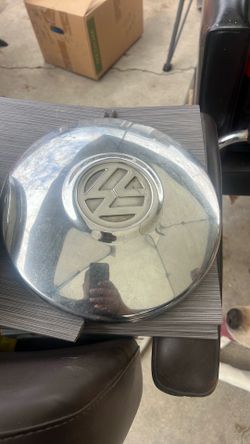 VW hubcaps