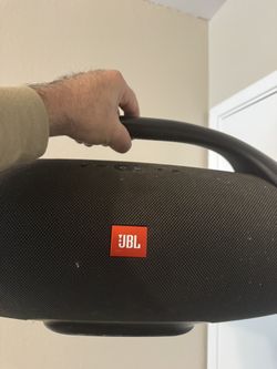 JBL Boombox