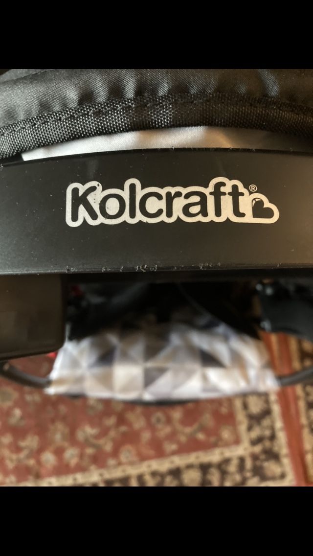 Baby. Stroller. (KOLCRAFT)