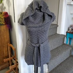 KAISLEY ~GRAY COWL NECK SHORT SLEEVE SWEATER!