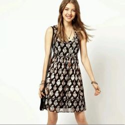 Brand New Woman’s Free People brand Black and Silver Metallic Fit & Flare Dress Up For Sale