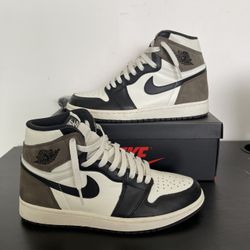 Jordan 1 Retro High Dark Mocha