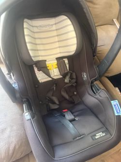 Car seat/ base