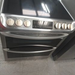 Brand New Scratch And Dent Double Oven On Sale 