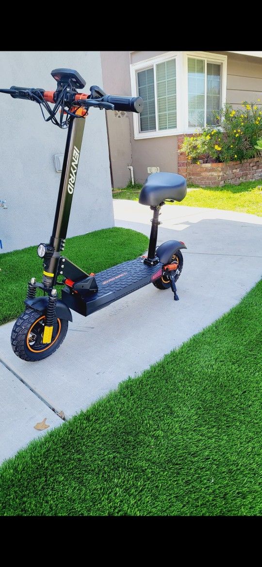 Electric Scooter 28mph 