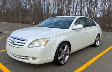 2005 Toyota Avalon