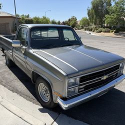 1975 Chevy Chevrolet C10 Pick Up Truck