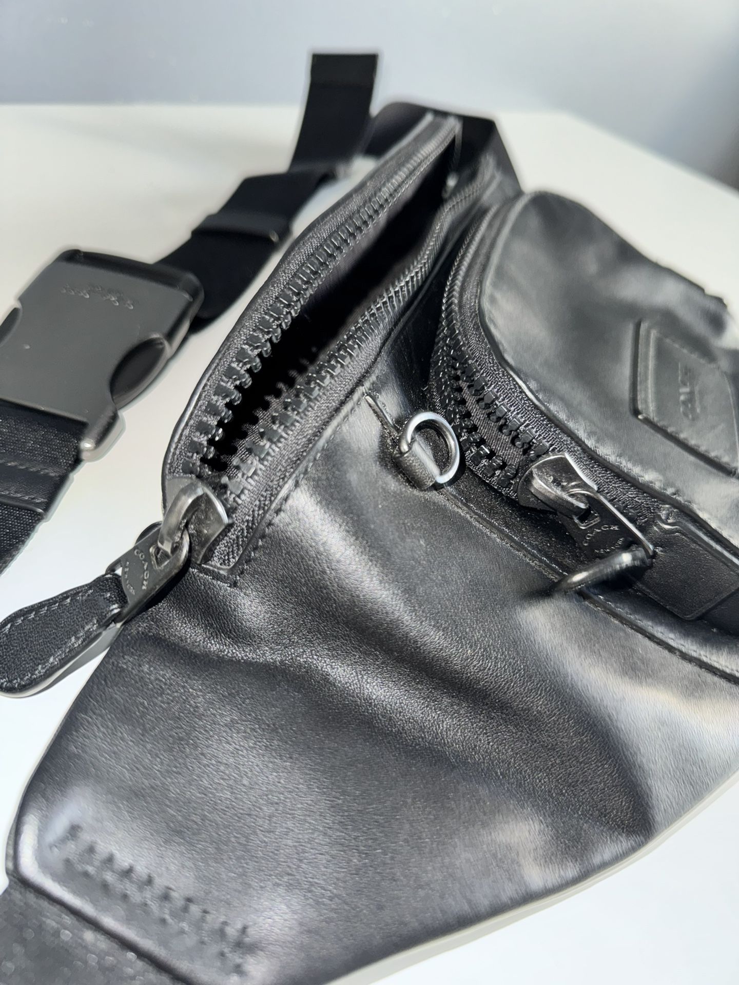 Coach Track Belt Bag Hip Pack Waist Pack Smooth Leather Black