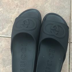 Gucci Slides Black