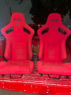 Braum Red Racing Seats – Pair