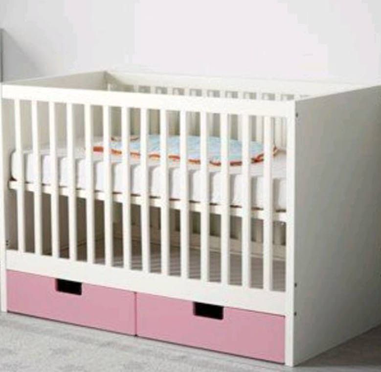 Baby/toddler changing table