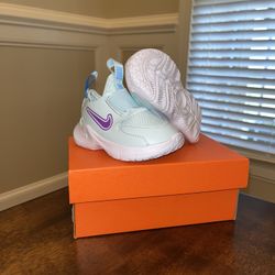 NEW Toddler Sz 4c Nike Flex Runner Beginning Walker Shoes 