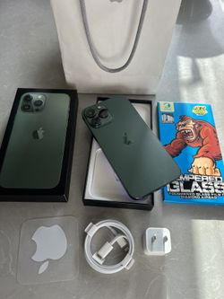 IPHONE 13 PRO MAX UNLOCKED FOR ANY CARRIER COMPANY & ANY COUNTRY 256GB