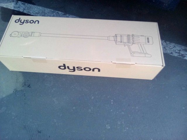 Dyson V12 Detect Slim Vacuum Brand New