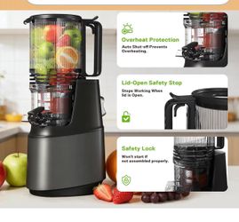 Masticating juicer