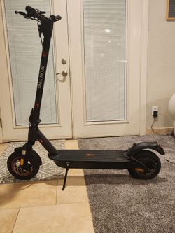 Electric Scooter(looking to trade for Dirt Jumper)