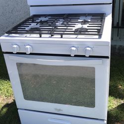 Whirlpool Gas Stove 30”Wide With Heavy Duty Grates 