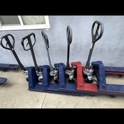 Standard Pallet Jacks 