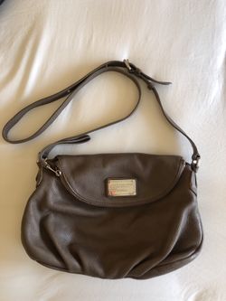 Marc Jacobs cross body purse