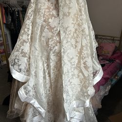 (Never Worn) 2-pc Prom Dress- Size M
