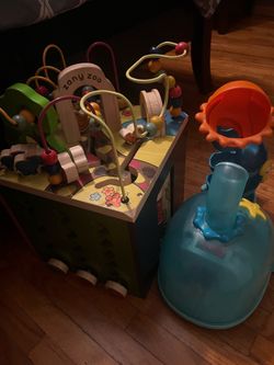 Wooden Activity Cube & Whale Ball Popper