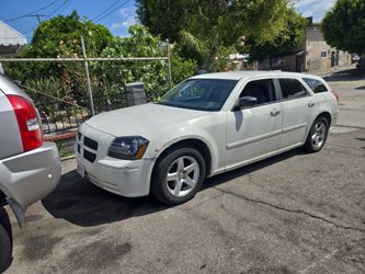 2005 Dodge Magnum