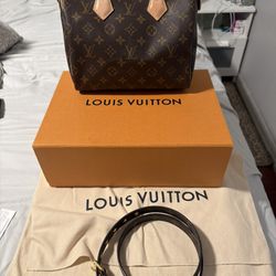 Authentic Louis vuitton Speedy 25