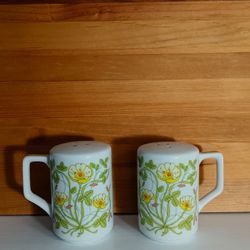 Vintage Ceramic Items 